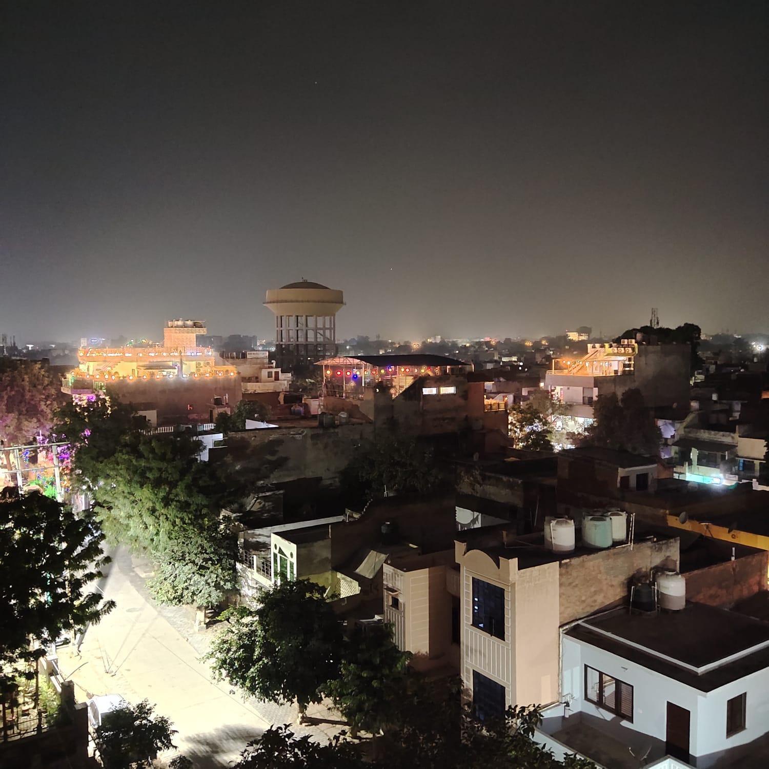 The Taj Vista Agra- Walking Distance To Taj Mahal Hotel Agra  Exterior photo